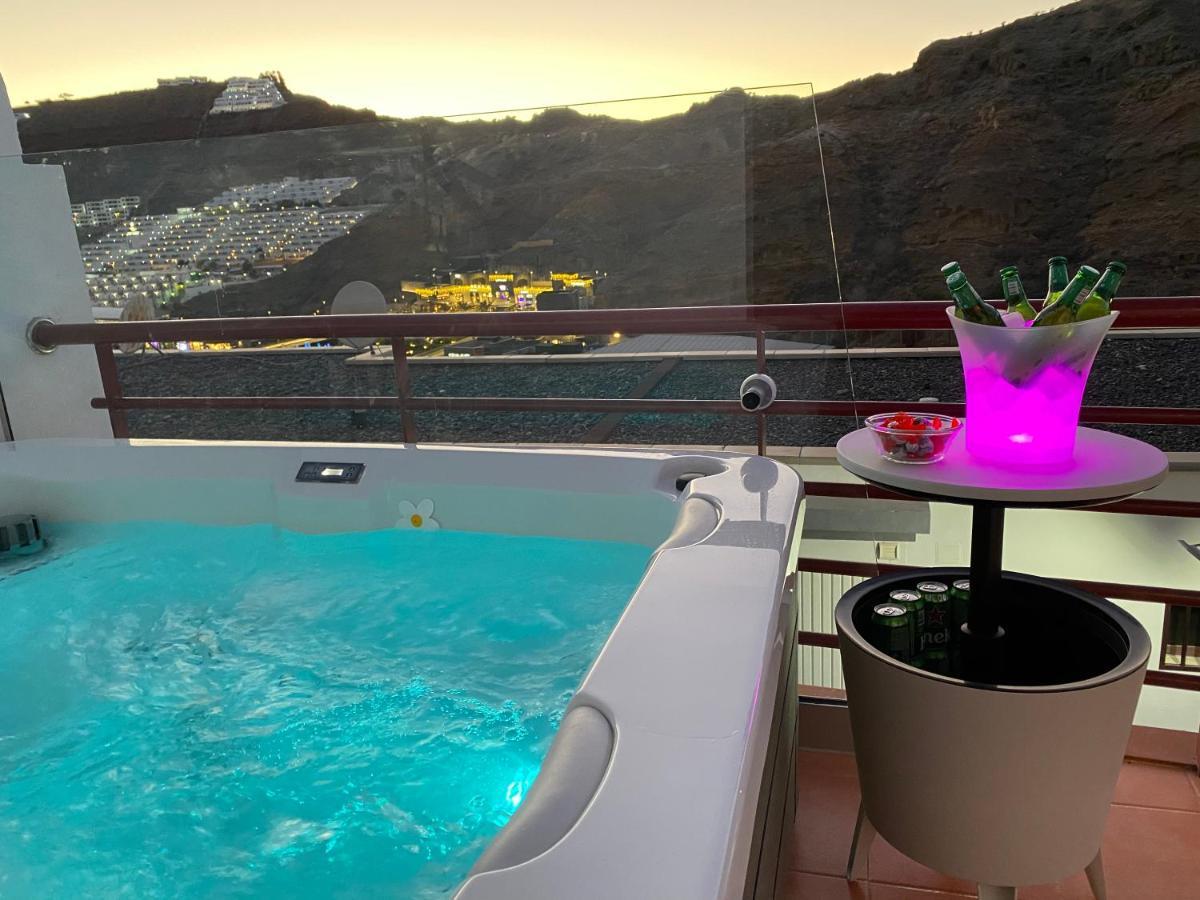 Villa Mogan Mall, Con Jacuzzi Y Playstation 5 Пуерто-Ріко Екстер'єр фото