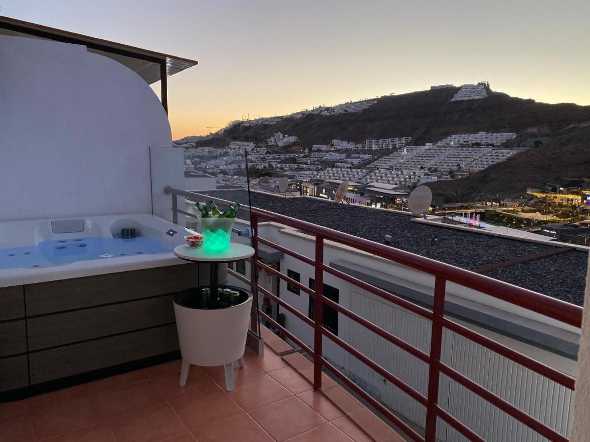 Villa Mogan Mall, Con Jacuzzi Y Playstation 5 Пуерто-Ріко Екстер'єр фото